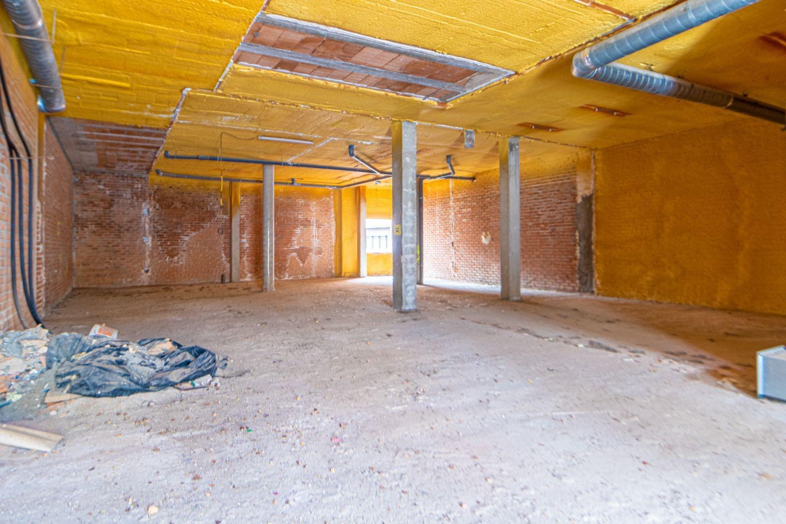 Retail in Guadalajara, Guadalajara to rent Floor Plan- Image 1 of 9