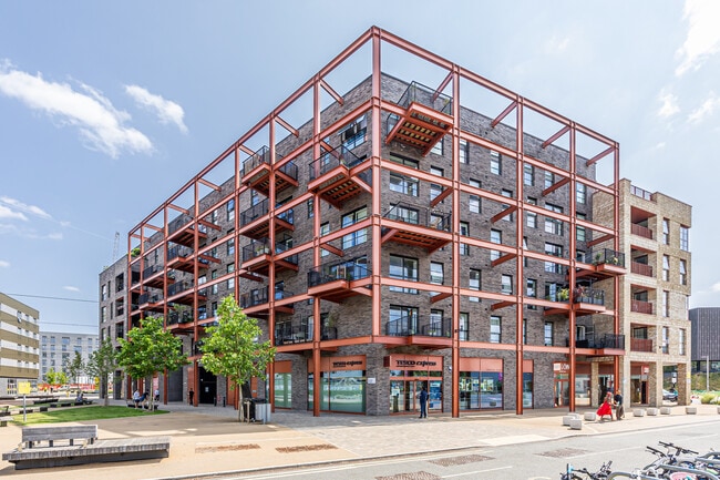 More details for Waterden Rd, London - Retail to Rent