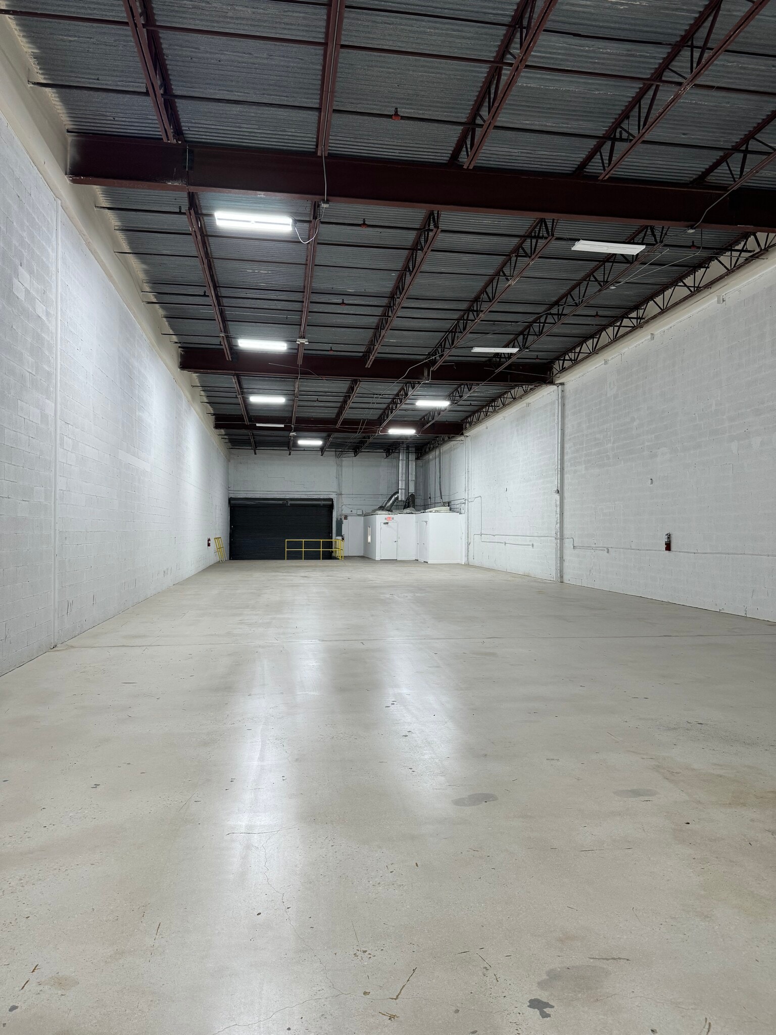 1601-1629 NW 82nd Ave, Doral, FL to rent Interior Photo- Image 1 of 3