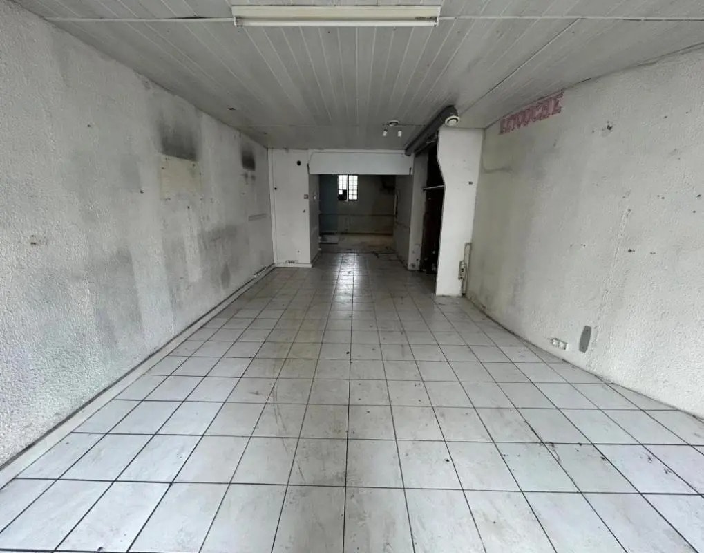 100 Avenue Roger Salengro, Champigny-sur-Marne to rent Interior Photo- Image 1 of 3