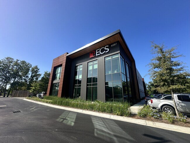 More details for 4287 Spruill Ave, North Charleston, SC - Office to Rent