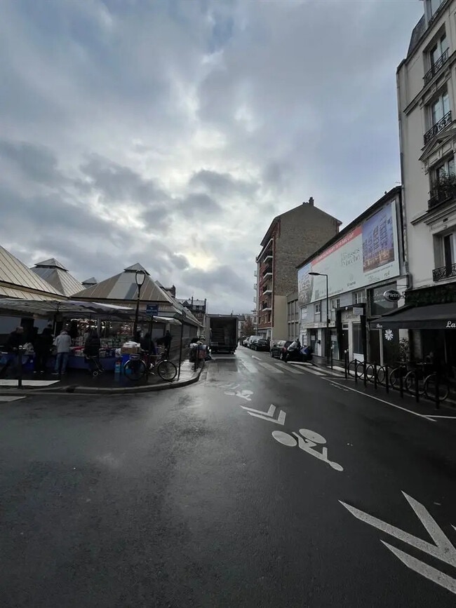 Location Commerce 92 m²