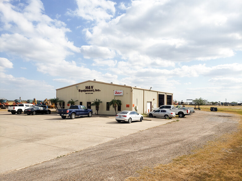 5627 Hwy 281 E, Progreso, TX for sale - Building Photo - Image 1 of 1