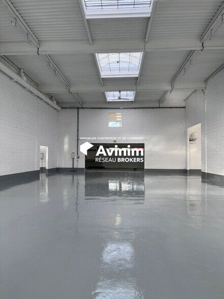 Industrial in Bonneuil Sur Marne to rent - Interior Photo - Image 2 of 5