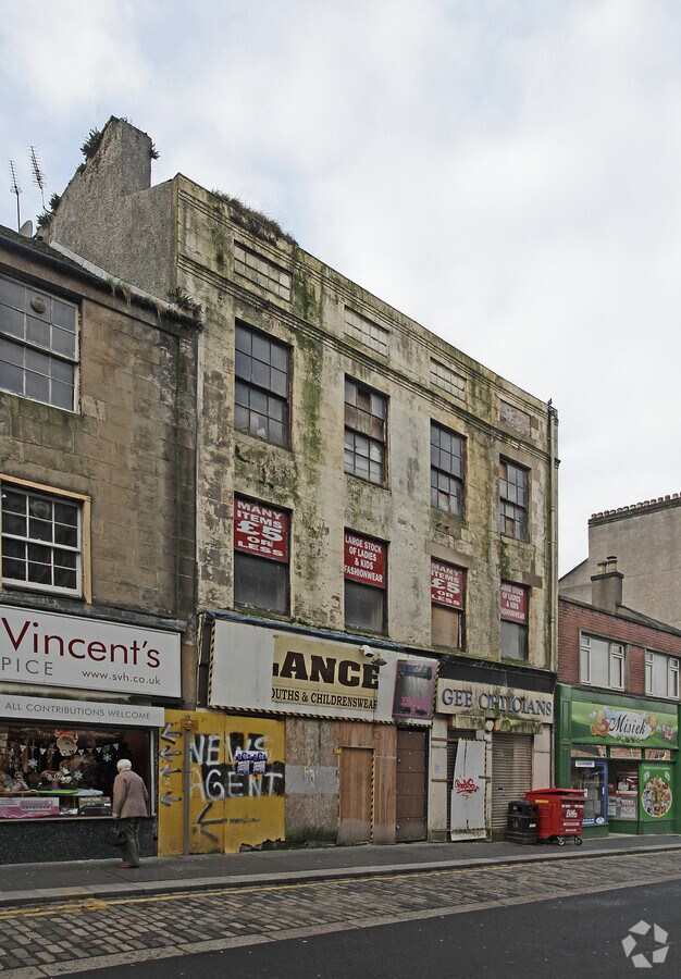 1313A Moss St, Paisley PA1 1BL UK