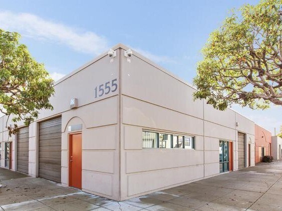 1555 Yosemite Ave, San Francisco, CA for rent - Primary Photo - Image 1 of 12