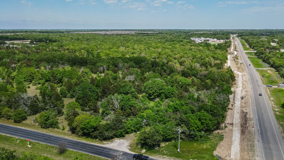 0 W Villa Maria Rd, Bryan, TX for sale - Building Photo - Image 1 of 8