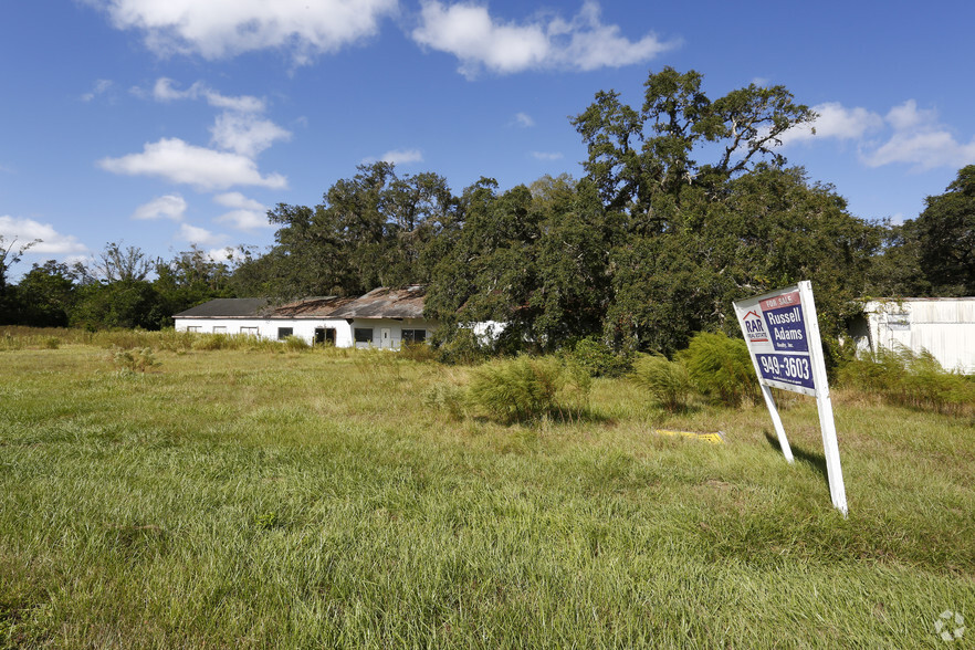 1283 Broad & Ayers Rd, Masaryktown, FL for sale - Primary Photo - Image 1 of 1