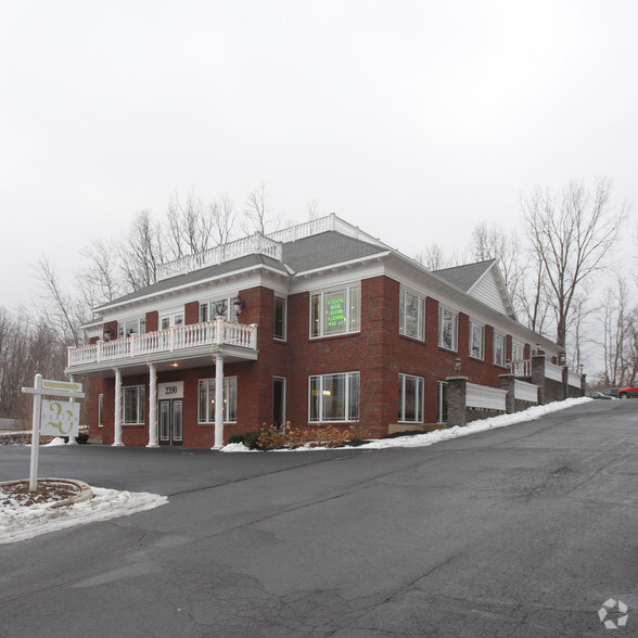 2390 Western Ave, Guilderland, NY for sale - Primary Photo - Image 1 of 1