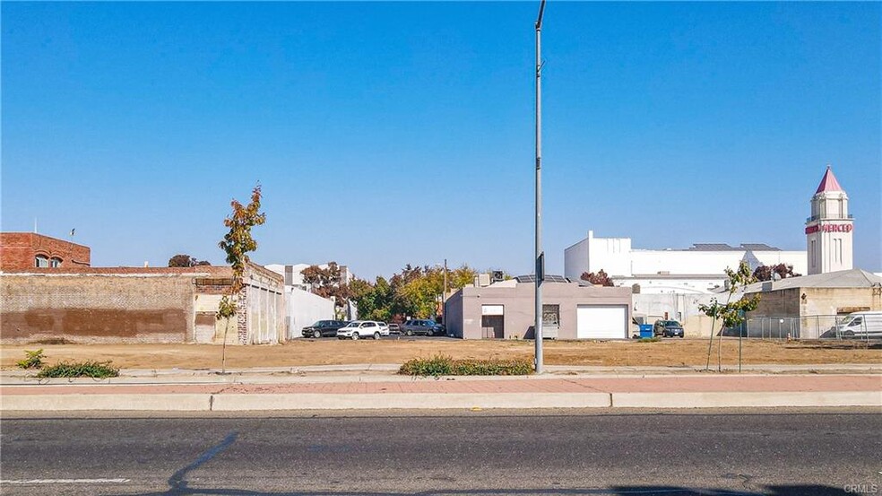 375 W 16th St, Merced, CA for rent - Primary Photo - Image 1 of 15