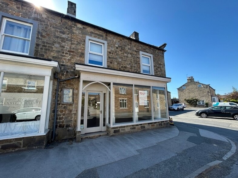 6B Park St, Ripon to rent - Building Photo - Image 2 of 4
