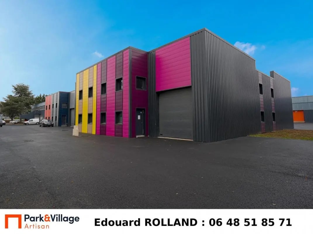 Industrial in to rent Building Photo- Image 1 of 5