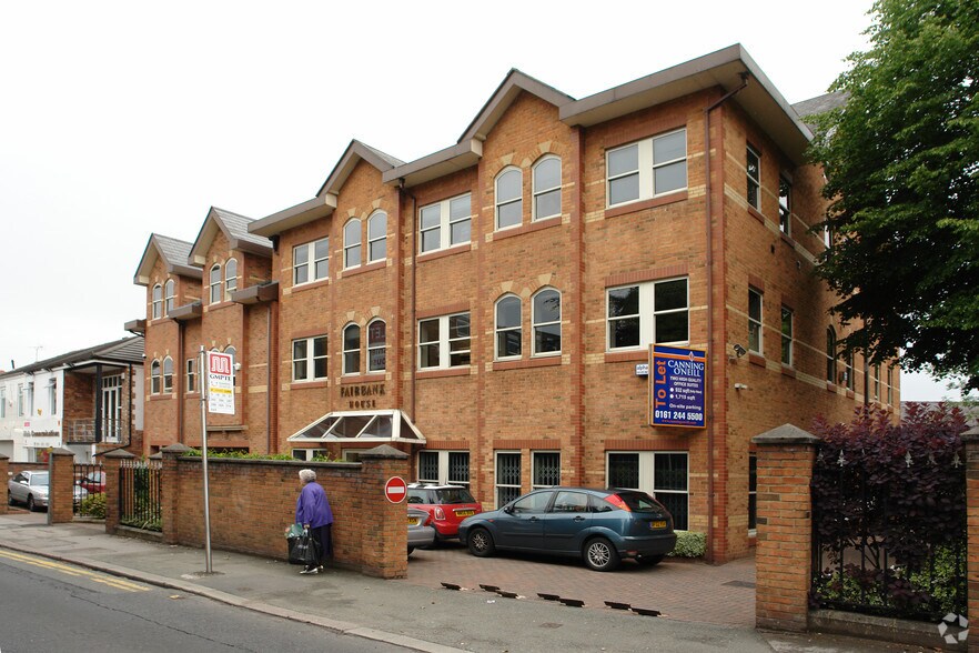 27 Ashley Rd, Altrincham, WA14 2DP UK