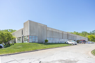 More details for 1202 Thomas Beck Rd, Des Moines, IA - Light Industrial for Sale