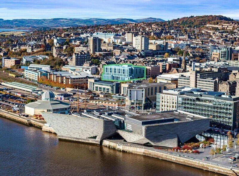 2 Greenmarket, Dundee to rent - Building Photo - Image 3 of 11