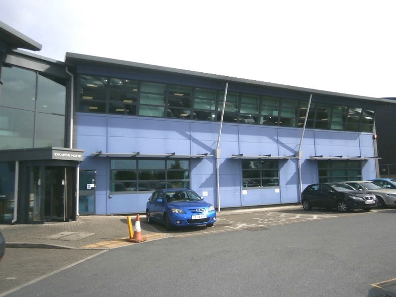 Nicholson Rd, Torquay to rent - Building Photo - Image 1 of 3