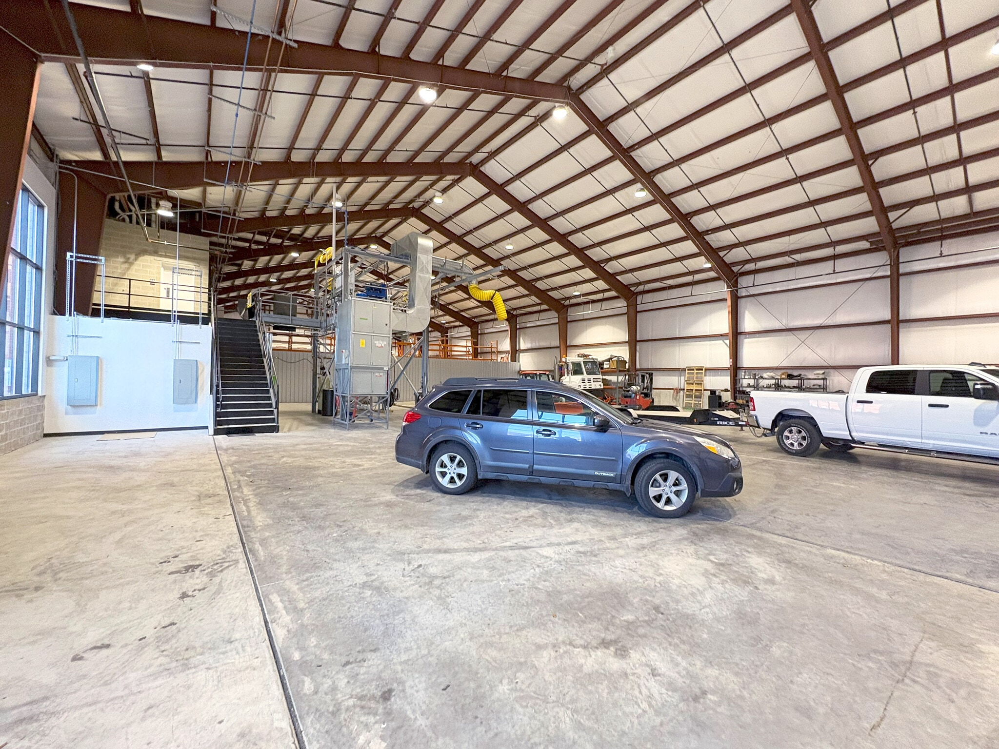 180 Bet Tech Dr, Aliquippa, PA to rent Building Photo- Image 1 of 9