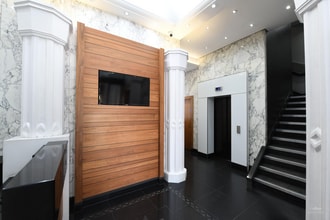 16-18 Albert Sq, Manchester to rent Interior Photo- Image 1 of 5
