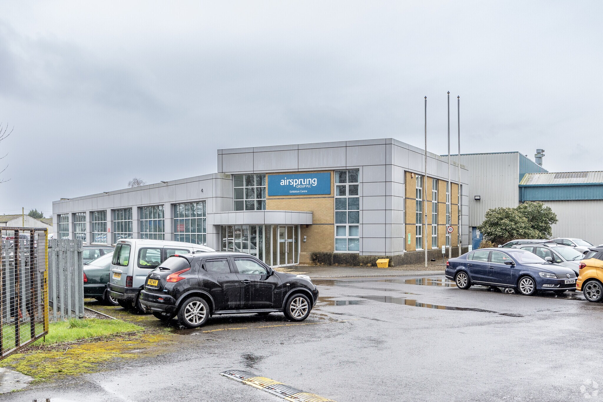 Canal Rd, Trowbridge for sale Primary Photo- Image 1 of 1