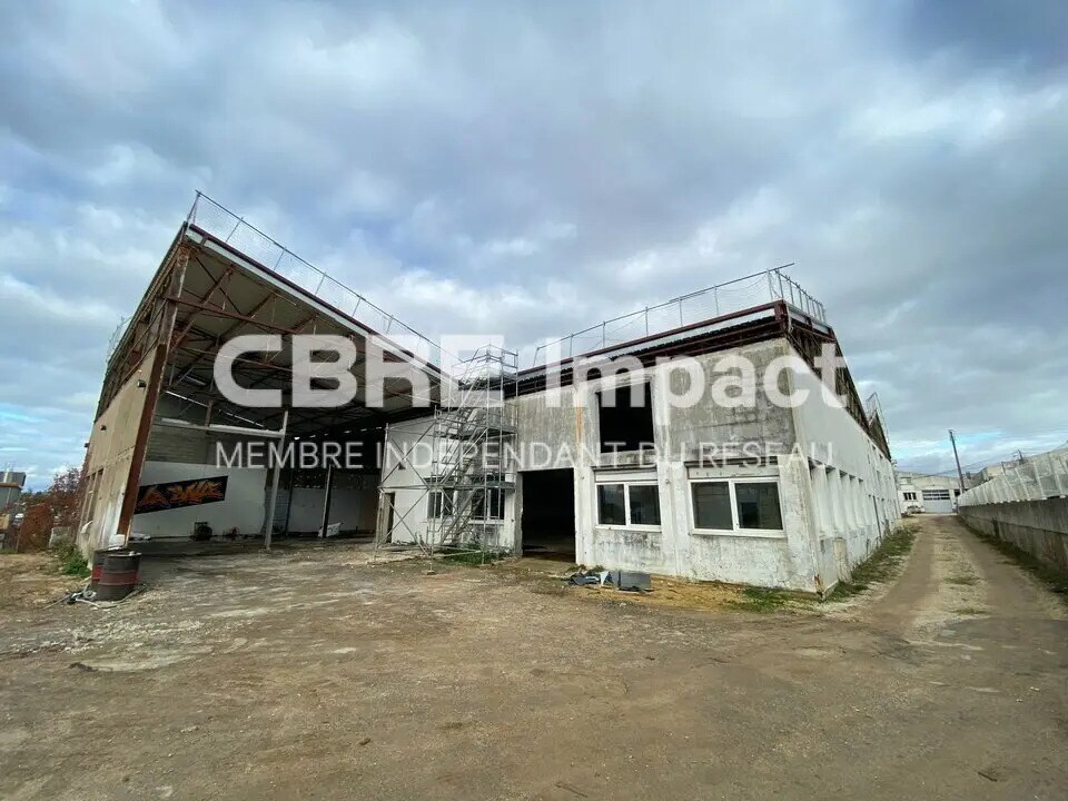 Light Industrial in Dijon to rent Building Photo- Image 1 of 8