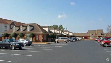 2006 Old Greenbrier Rd, Chesapeake, VA for sale Primary Photo- Image 1 of 1