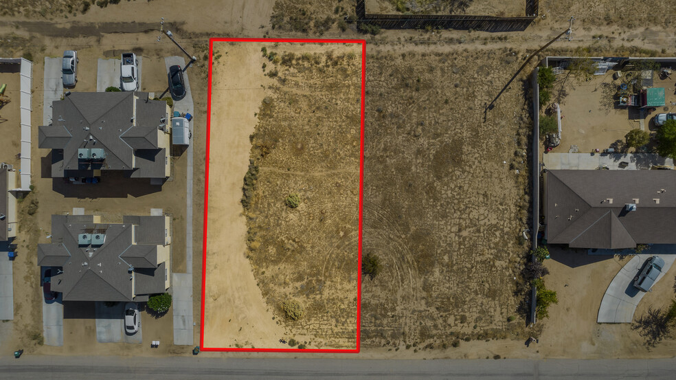 9232 Holly Ave, California City, CA for sale - Building Photo - Image 1 of 7