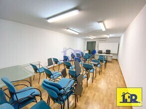 Office in Cuenca, Cuenca to rent Interior Photo- Image 2 of 5