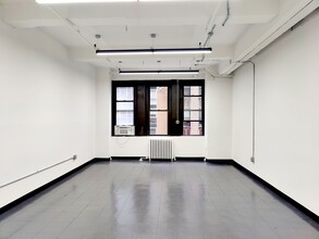 224 W 35th St, New York, NY for rent Interior Photo- Image 1 of 7