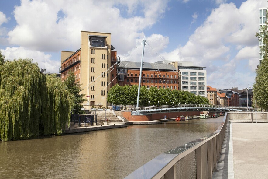 1 Temple Quay, Bristol to rent - Primary Photo - Image 1 of 17