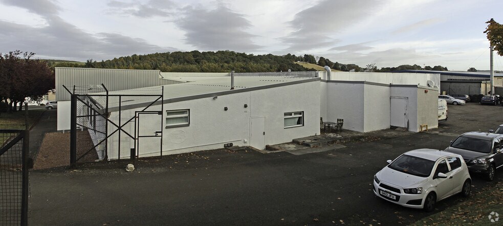 7 Cross Way, Dunfermline for rent - Building Photo - Image 3 of 6