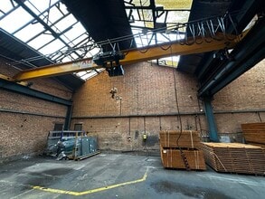 Dudley Central-Trading Est Shaw Rd, Dudley to rent Interior Photo- Image 2 of 4