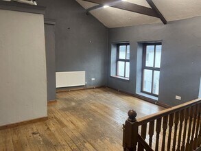 3 Heol-Y-Sarn, Llantrisant for sale Interior Photo- Image 2 of 3