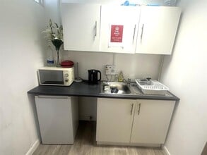 Devonshire Ave, Leeds to rent Interior Photo- Image 2 of 7
