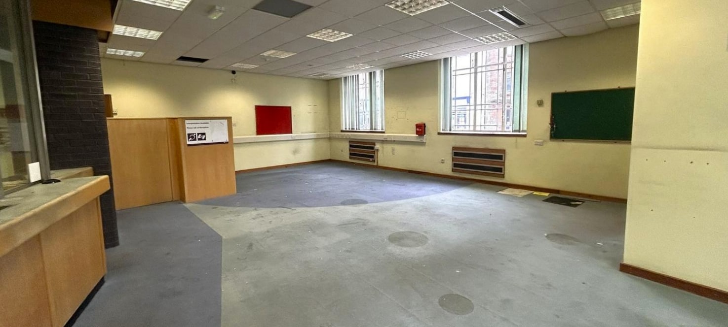 52-60 Queensberry St, Dumfries to rent Interior Photo- Image 1 of 5