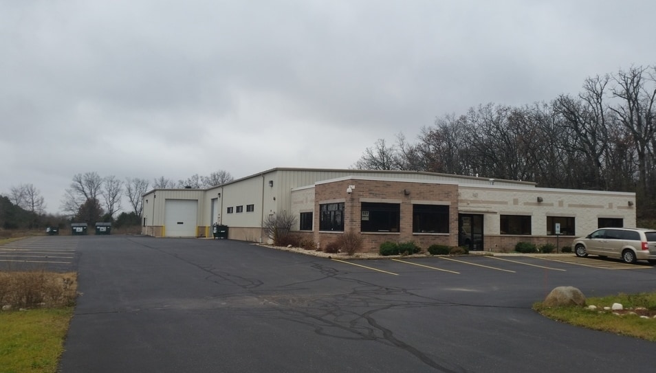 527 Mitchell Dr, Eagle, WI 53119 UK