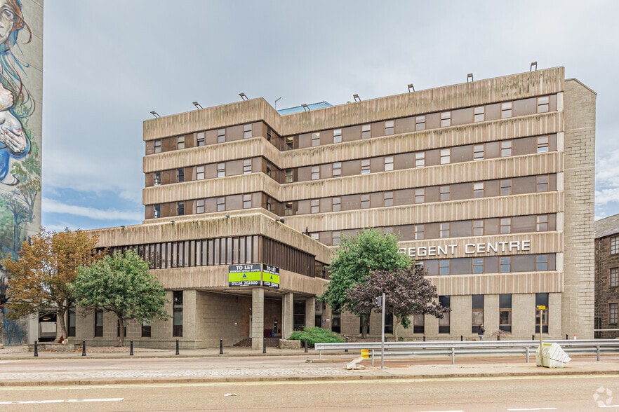 Regent Rd, Aberdeen to rent - Primary Photo - Image 1 of 2