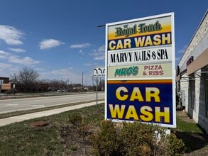 1691-1697 Weiland Rd, Buffalo Grove, IL to rent Building Photo- Image 2 of 3