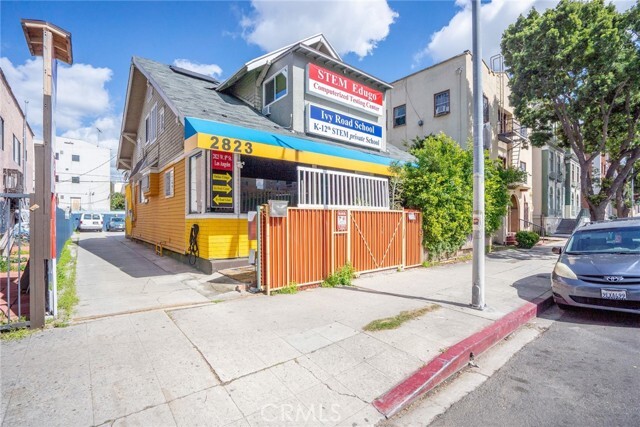 2823 W 8th St, Los Angeles, CA for sale - Building Photo - Image 1 of 4