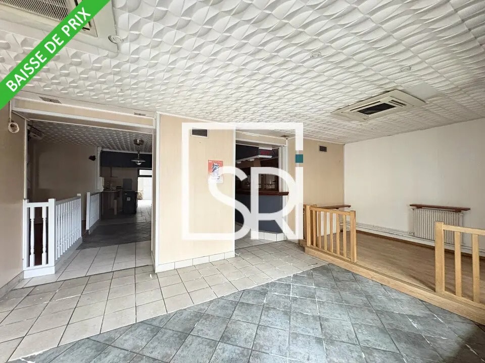 Location Commerce 160 m² - Photo 1