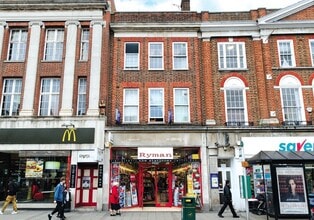 34 High St, Epsom to rent Building Photo- Image 2 of 4