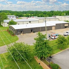 718 Airport Rd, Gallatin, TN for rent Building Photo- Image 1 of 4