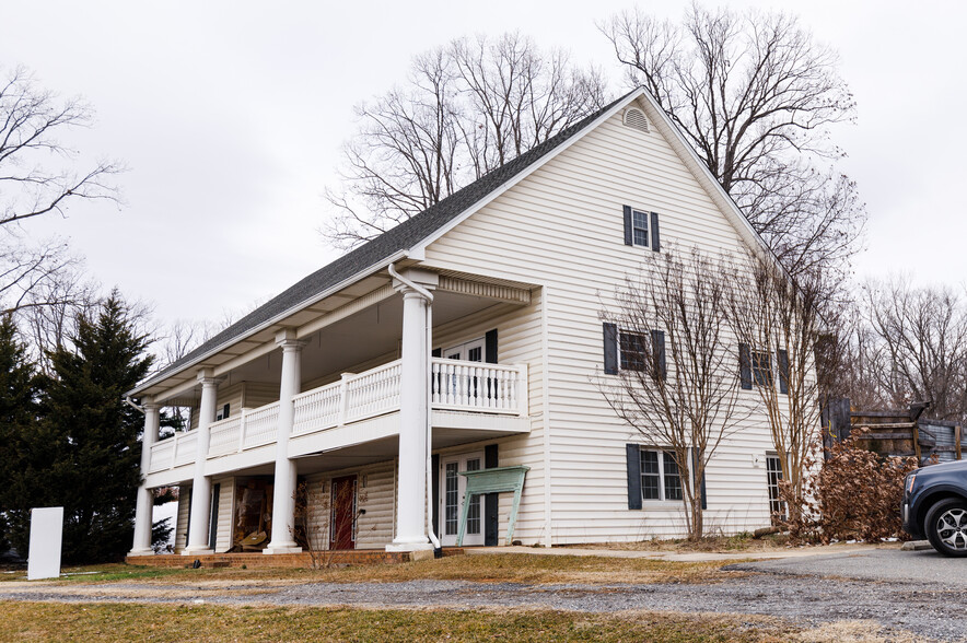 14581 Wards Rd, Lynchburg, VA for rent - Building Photo - Image 3 of 31