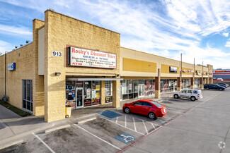 More details for 913 E Berry St, Fort Worth, TX - Retail for Rent