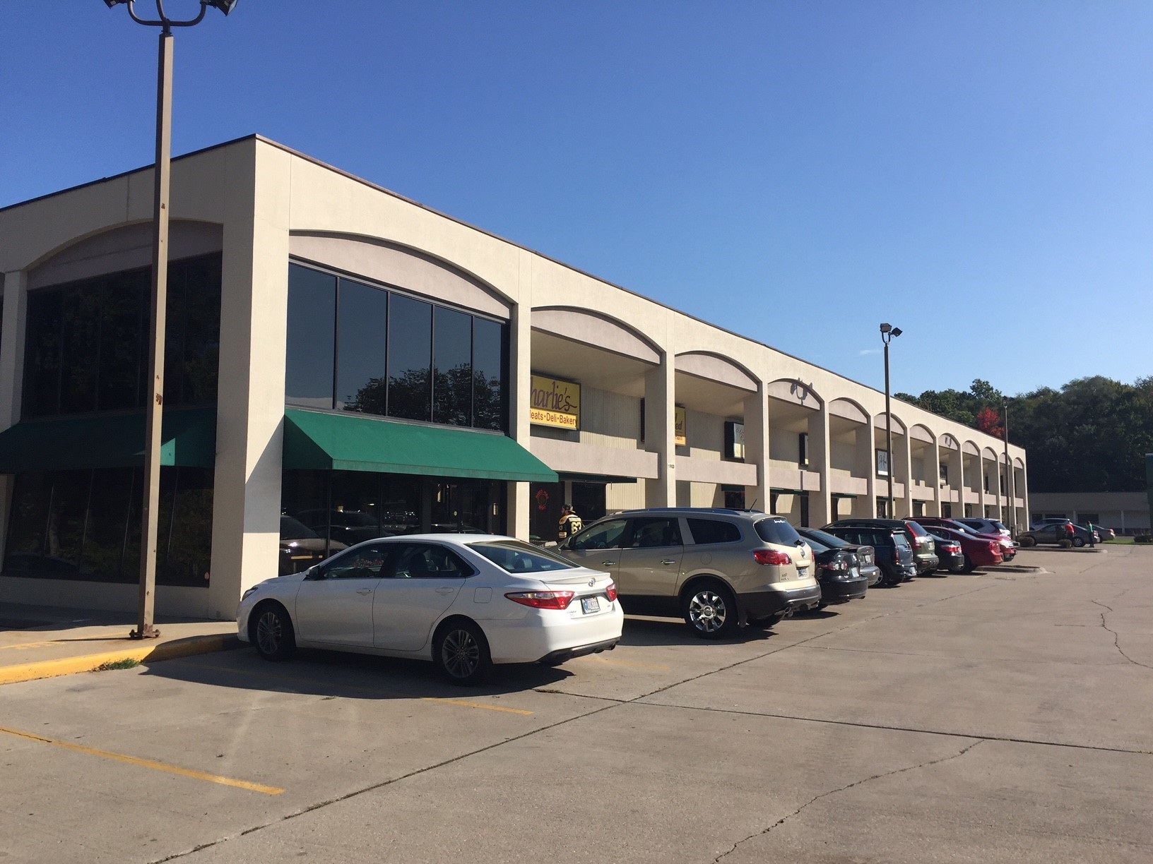 1900 Berry St, Elkhart, IN for rent Building Photo- Image 1 of 14