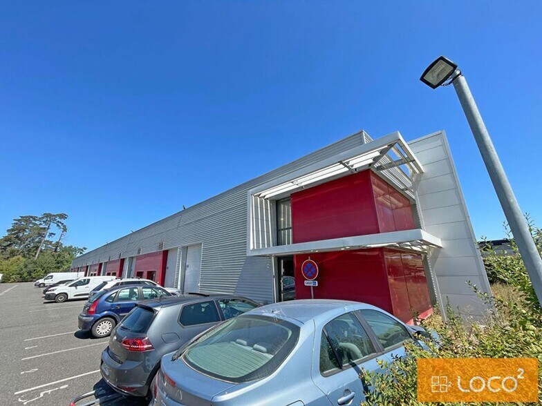 10 Rue Issac Newton, Plaisance-du-Touch to rent - Building Photo - Image 1 of 14