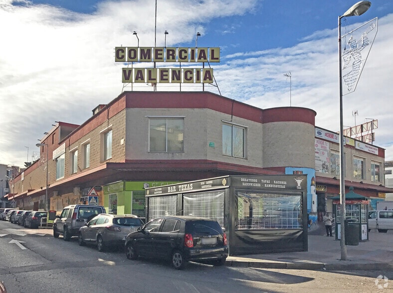 Calle Córdoba, 2 D, San Fernando de Henares, Madrid to rent - Building Photo - Image 2 of 3