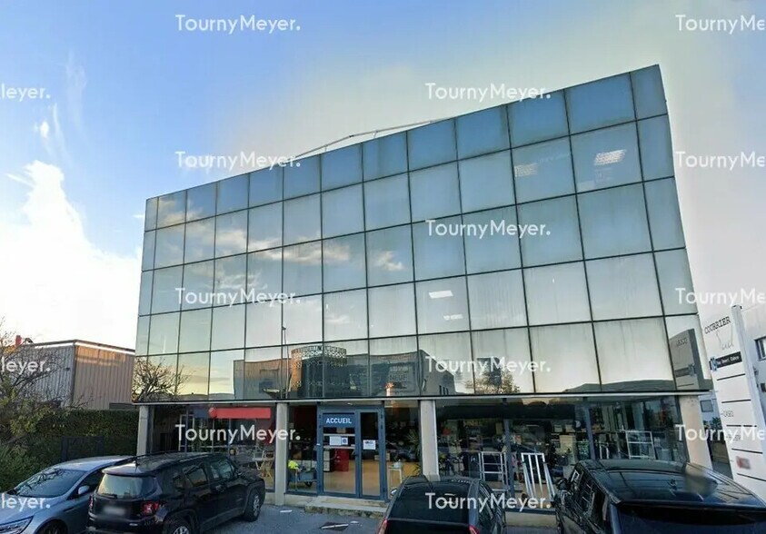 Office in Mauguio to rent - Primary Photo - Image 1 of 5