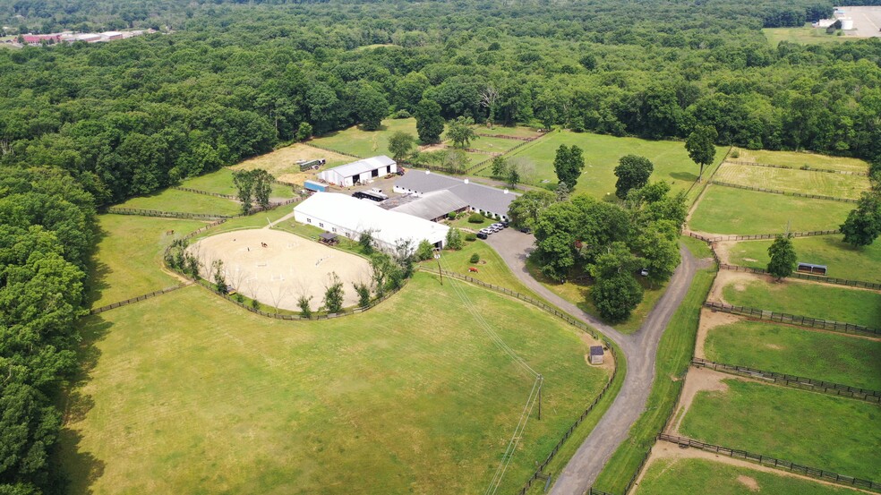 80 US Highway 206, Chester, NJ for sale - Primary Photo - Image 1 of 22