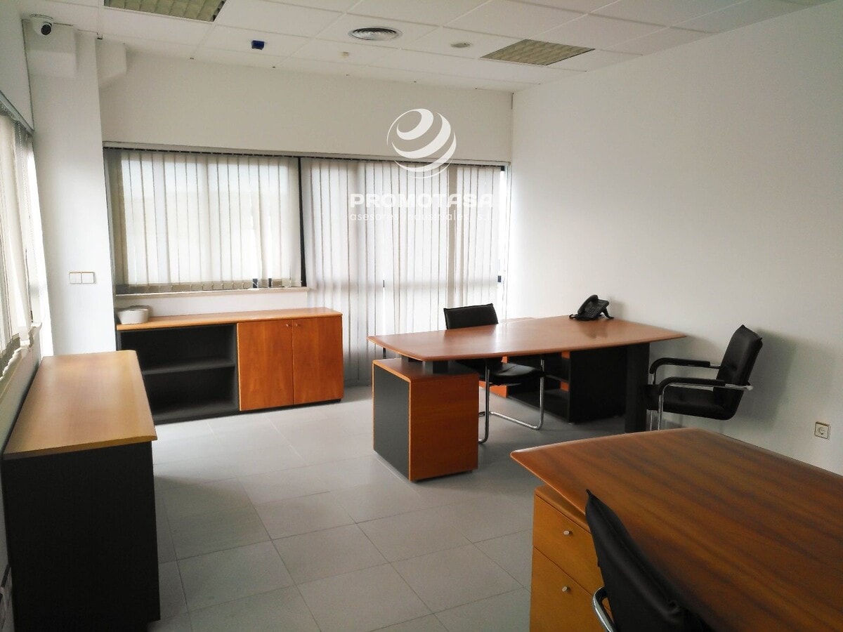 Rivas-Vaciamadrid, MAD 28529 - Unit 5 -  - Interior Photo - Image 1 of 8