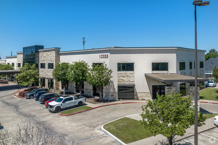 13325 Hargrave, Houston, TX for rent - Building Photo - Image 2 of 10